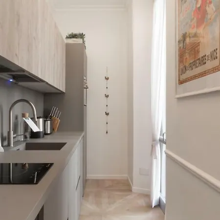 Italianway - Garigliano 4 Flat Milan